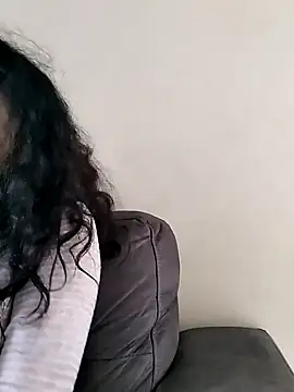 Chat XXX en directo de cute_indianxo