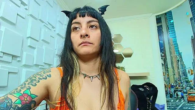 Naughty_Kittenm – Naživo XXX chat
