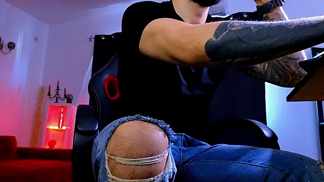 MightyAaron66 라이브 XXX 채팅