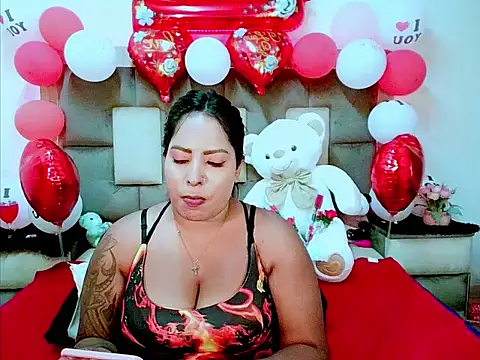 Czat XXX na żywo – indiantopaz694u