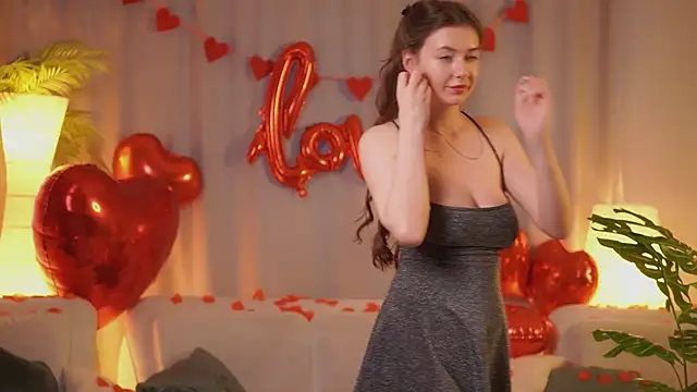 Luna_Foxy Chat XXX live