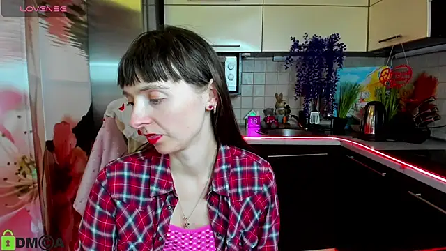 TayanaJons – Naživo XXX chat