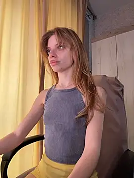 mari__papi Adlı Modelin Canlı XXX Sohbeti