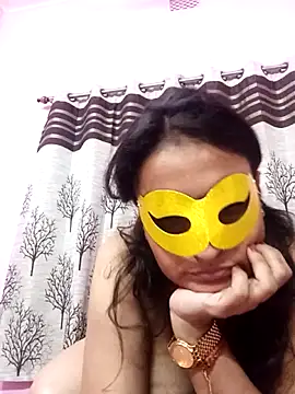 Gullapi: διαδικτυακό σόου στην κάμερα