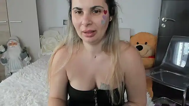 sweetemy4uのライブXXXチャット