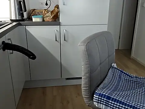 ghost430000: απευθείας συνομιλία ΧΧΧ