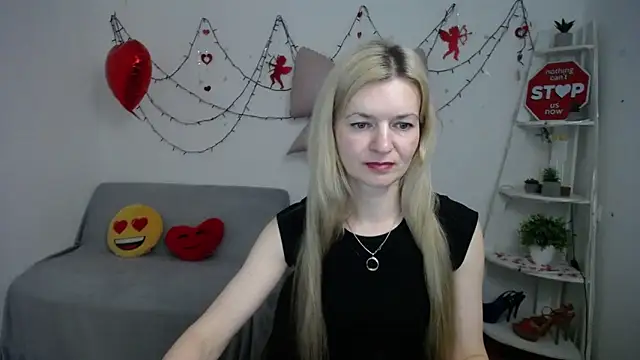 MelissaTyler 即時 XXX 聊天