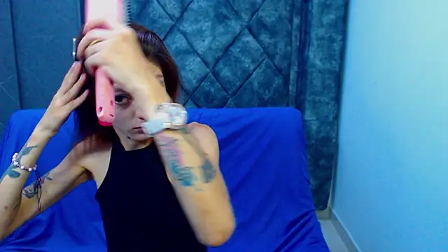 barby_jones25 现场XXX聊天