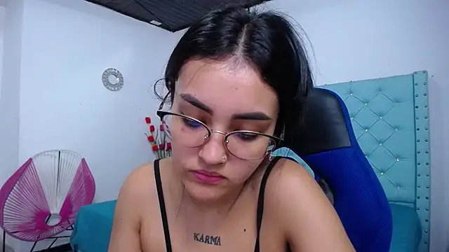 kathe-mills235 现场XXX聊天