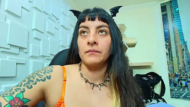 Chat XXX Live Naughty_Kittenm