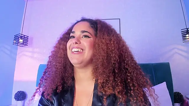 Chatroom XXX en direct de ninna_curly