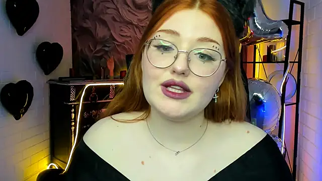 StaceyJensenのライブXXXチャット