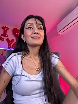 Živý XXX chat Denightjones