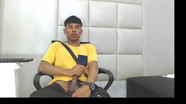 TonnyMarck Show in webcam