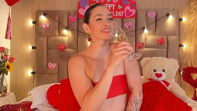 ClaradelMarのライブXXXチャット