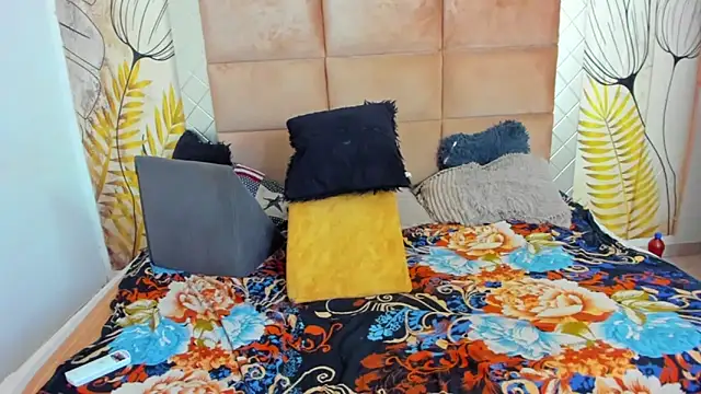 bigblackhotx1 Show Webcam