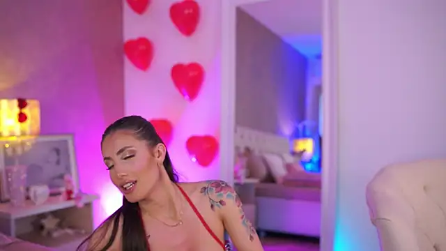 OhhAisha Chat XXX live