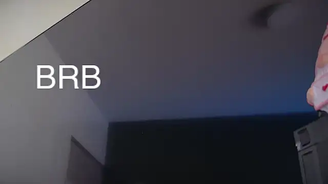 chiarabrielle00 élő XXX-chatje