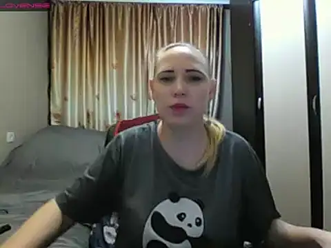 دردشة JenniDeep الجنسية المباشرة