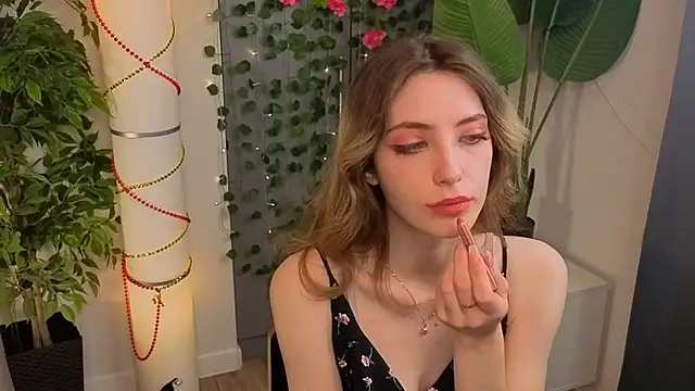 BrianneMallory Adlı Modelin Canlı XXX Sohbeti