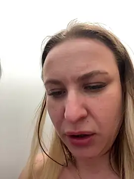 RuslanaXX – Live XXX-chat