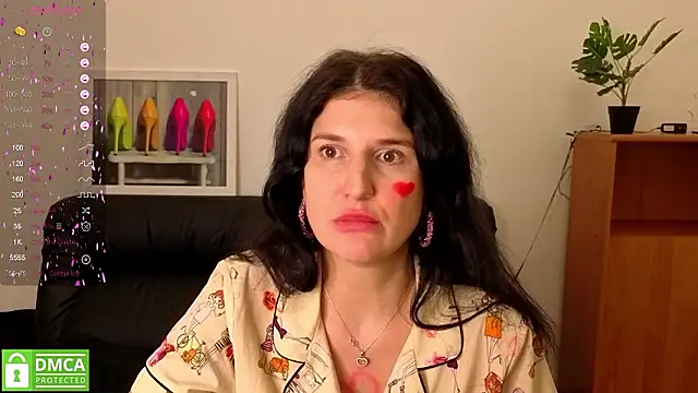 Alianna_Solo_Kisses élő XXX-chatje