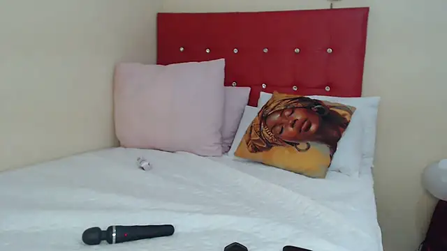 Foxybrownxx1 Chat XXX live