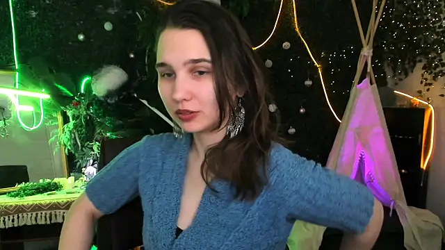 TessaMill Chat XXX live