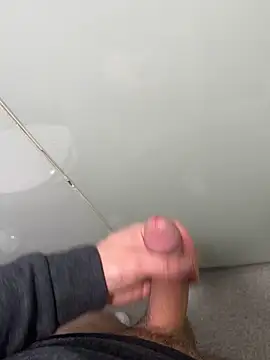 AlexGogo23 – Live XXX-chat