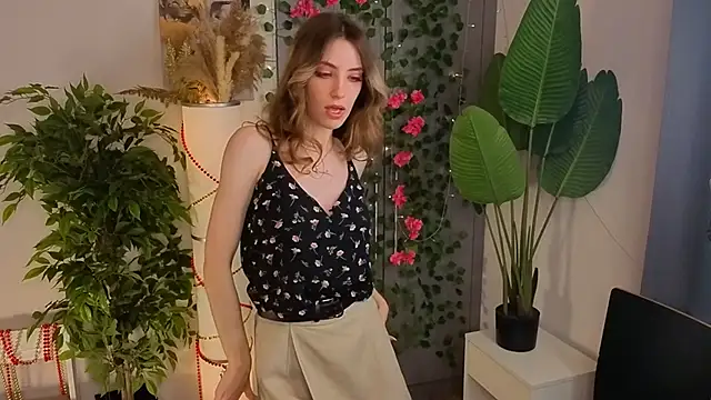 BrianneMallory Adlı Modelin Canlı XXX Sohbeti