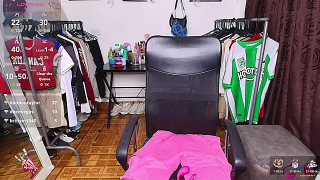 Chat XXX Live sharlottxl