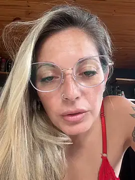 Chat XXX ao vivo de julietacollins11