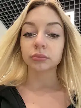 XXX chat uživo modela melissa_grr