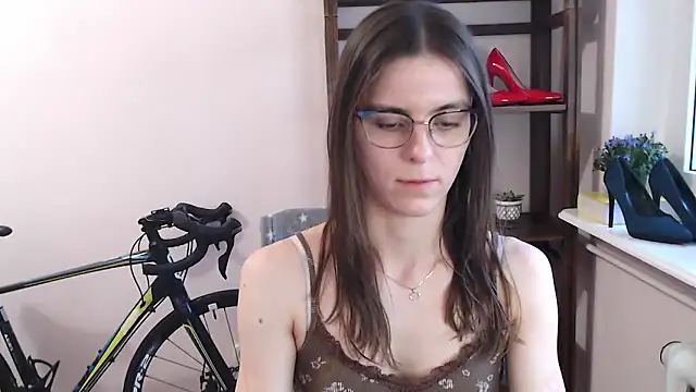 XXX chat uživo modela love_megi