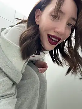 Chat XXX ao vivo de BallerinaCappuccino_