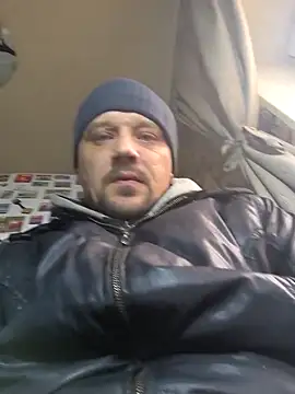 Show modela DanielOhCool na web-kameri