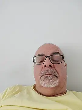 Satiro_Sevilla Pertunjukan Webcam