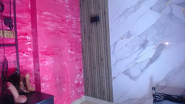 _candy_bdsm_'s Live XXX Chat