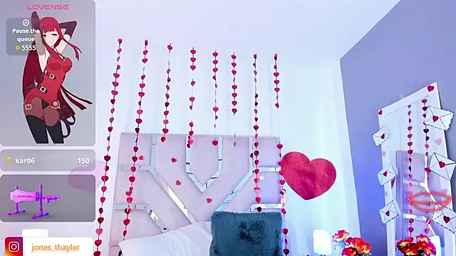 Thayler_jones' Live XXX Chat