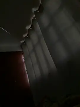 Nailealipsglossy Show Webcam