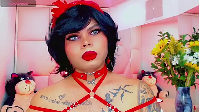 XXX chat uživo modela AdanKinng