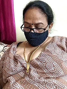 jyosthna 网络视讯表演