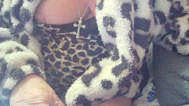 Playful_MILF_Demi Webcam-Show