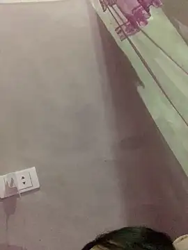 Mon_babyy Show Webcam