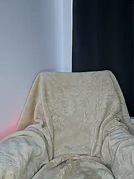 AbellaDesiree – Naživo XXX chat