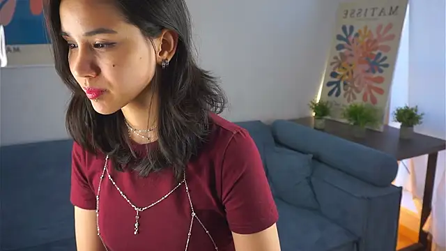 EmelinaGnas Chat XXX live