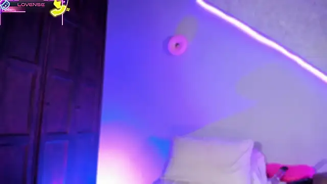 Kishalove_'s Live XXX Chat