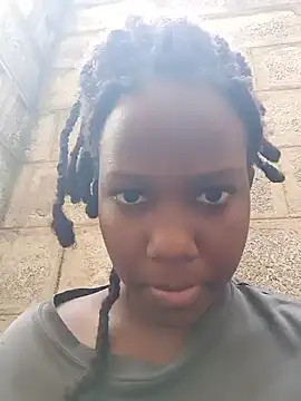 Bootyful_me's Webcam Show