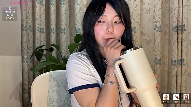 nanaliu6のウェブカメラショー