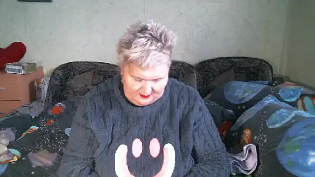 Lana555: онлайн-секс-чат